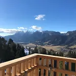 Bergchalet Dein Paradies シャレー *